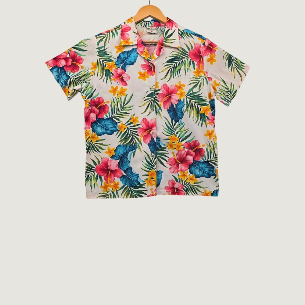 Go Barefoot Hawaiian Shirt Mens Medium Hibiscus Tropical Floral Cotton USA